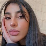 Laureanda in economia e management